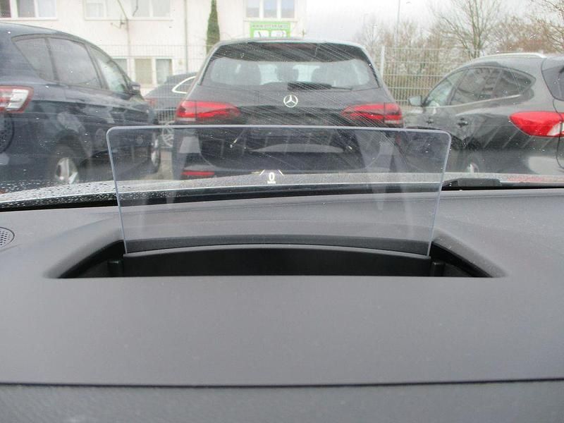 Gebraucht Ford Focus ST-Line 125 PS (91 kW) 2022 Silber Limousine