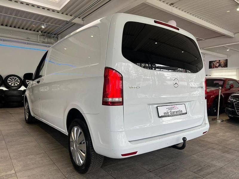 Gebraucht Mercedes Vito 190 PS (139 kW) 2016 Weiß Van
