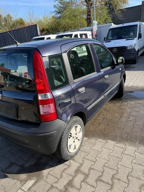Gebraucht Fiat Panda 54 PS (39 kW) 2010 Blau Kleinwagen