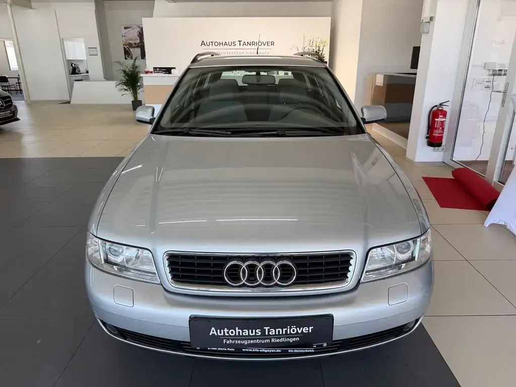Gebraucht Audi A4 150 PS (110 kW) 2000 Silber Kombi