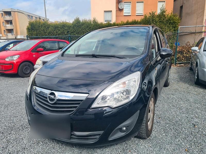 Gebraucht Opel Meriva 120 PS (88 kW) 2011 Schwarz Van / Kleinbus