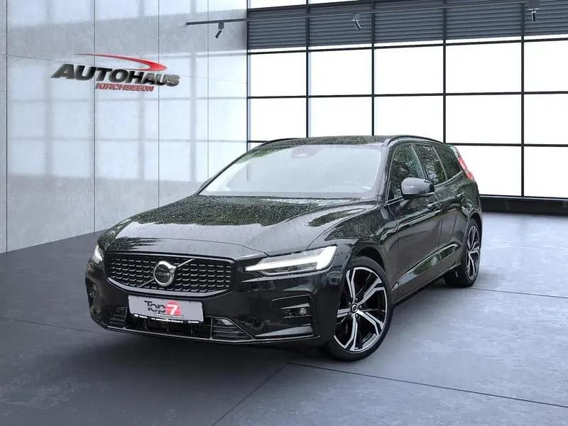 Schwarz Gebraucht 2024 Volvo V60 Plus Kombi | 37.950 € (Fairer Preis) - Bild 1/4