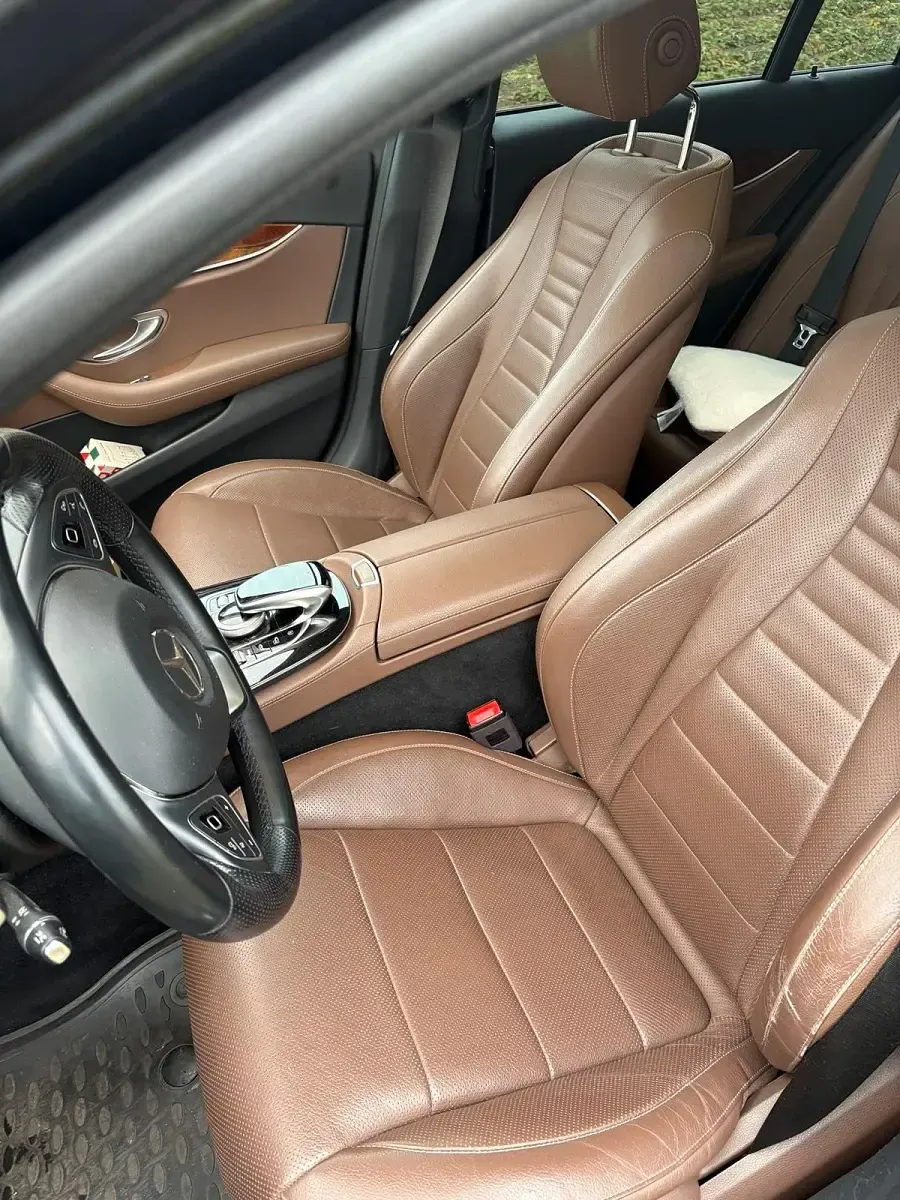 Gebraucht Mercedes E350 258 PS (189 kW) 2017 Schwarz Kombi