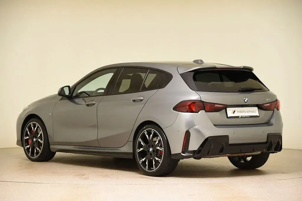Gebraucht BMW 123 M Sport 204 PS (150 kW) 2025 Grau Kleinwagen
