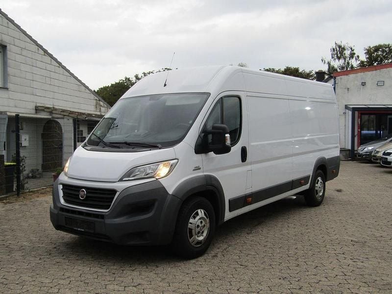 Bianco Gebraucht 2015 Fiat Ducato Van | 12.800 € - Bild 1/4