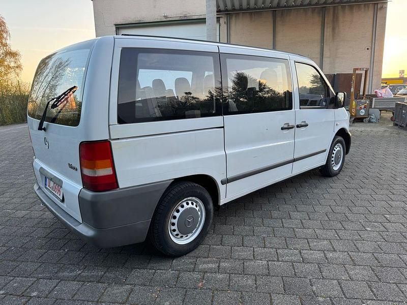 Gebraucht Mercedes Vito 82 PS (60 kW) 2002 Weiß Van