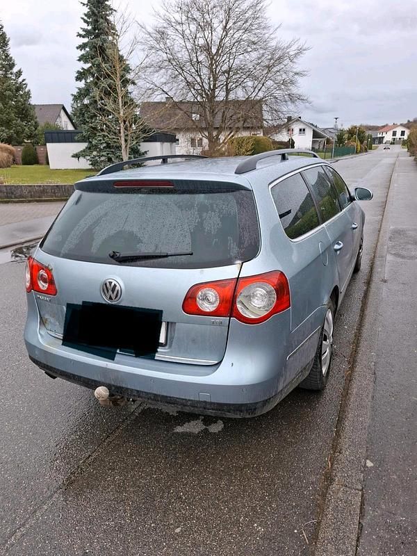 Gebraucht VW Passat 122 PS (89 kW) 2009 Kombi