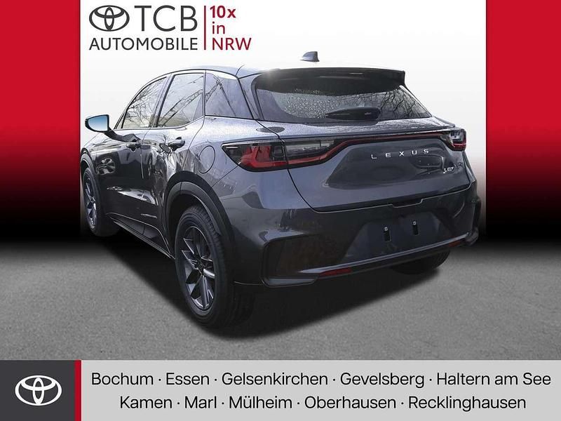 Neu Lexus LBX 136 PS (100 kW) 2026 Obsidiangrau (grau) SUV
