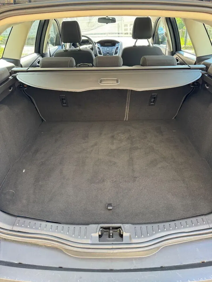 Używany Ford Focus Trend 116 KM (85 kW) 2014 Niebieski Kombi