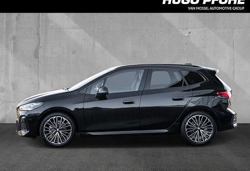 Neu BMW 220 170 PS (125 kW) 2026 Schwarz Kombi