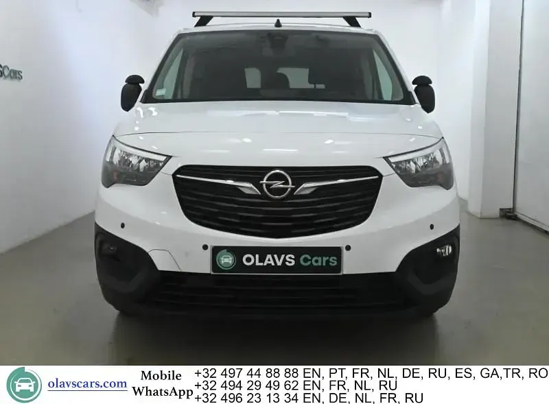 Gebraucht Opel Combo 131 PS (96 kW) 2023 Weiß Van / Kleinbus