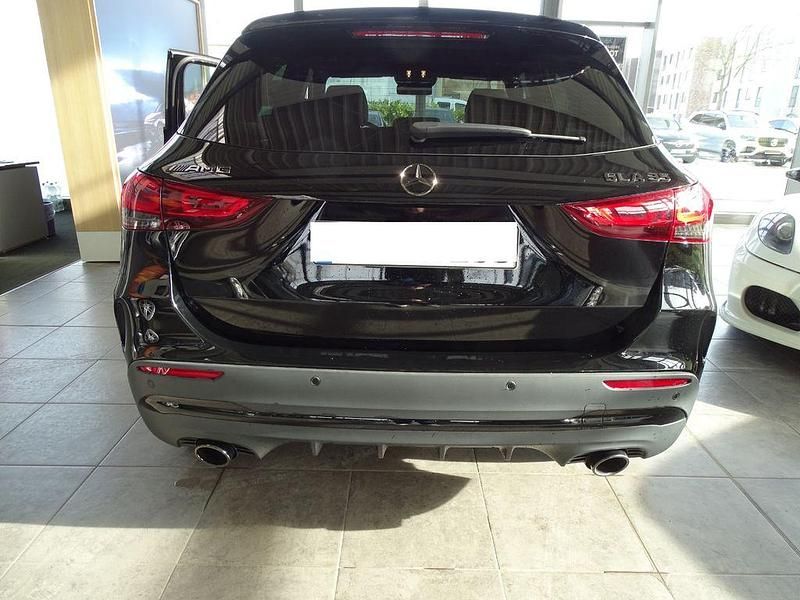Gebraucht Mercedes GLA35 AMG AMG 306 PS (225 kW) 2023 Schwarz SUV