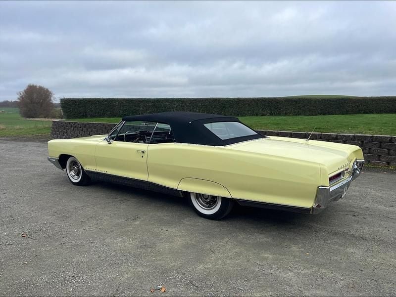 Gelb Gebraucht 1966 Pontiac Bonneville Cabrio | 59.900 € - Bild 1/4