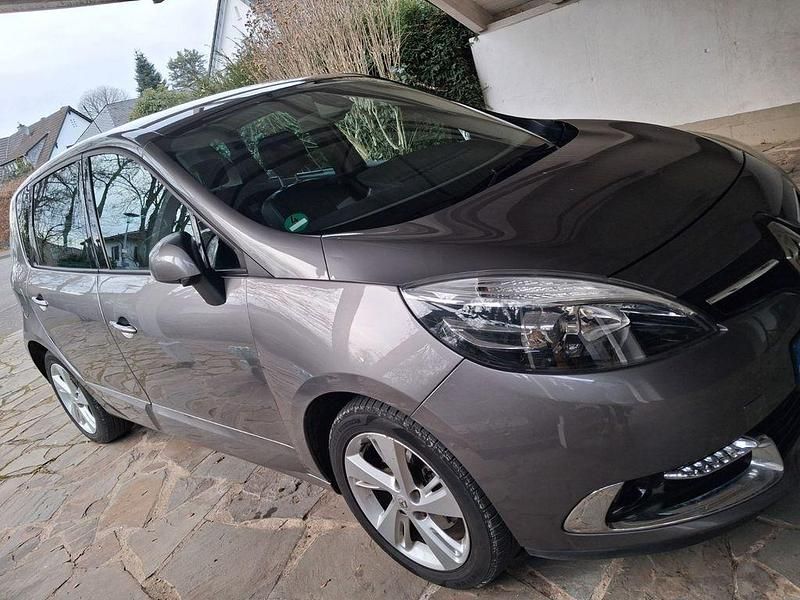 Gebraucht Renault Scénic III Dynamique 110 PS (80 kW) 2012 Grau Van / Kleinbus