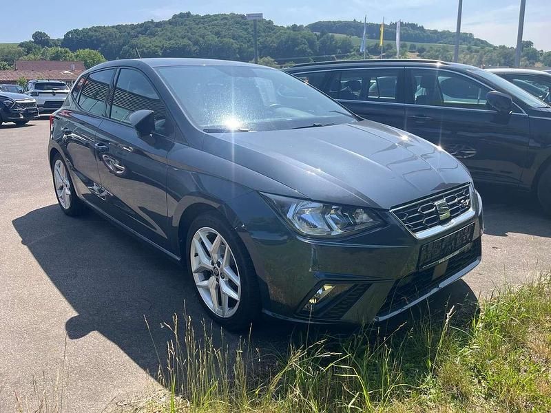"magnetic tech" Gebraucht 2020 Seat Ibiza FR Kleinwagen | 15.500 € (Fairer Preis) - Bild 1/4