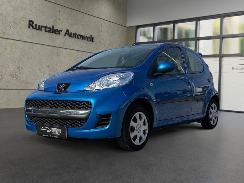 Blau Gebraucht 2010 Peugeot 107 Filou Kleinwagen | 5.999 € (Etwas zu teuer) - Bild 1/4