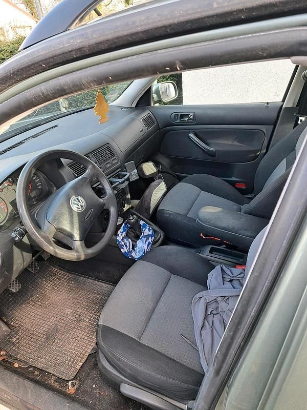 Gebraucht VW Golf IV 110 PS (80 kW) 2005 Grün Kombi