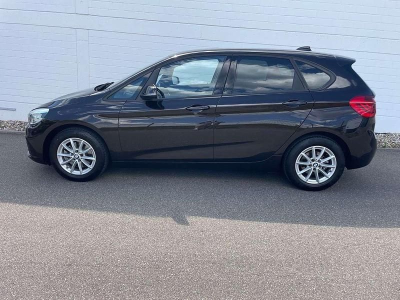 Gebraucht BMW 218 136 PS (100 kW) 2015 Sparkling brown metallic Limousine