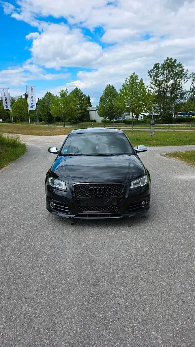 Gebraucht Audi S3 Sportback 265 PS (194 kW) 2010 Schwarz Kleinwagen
