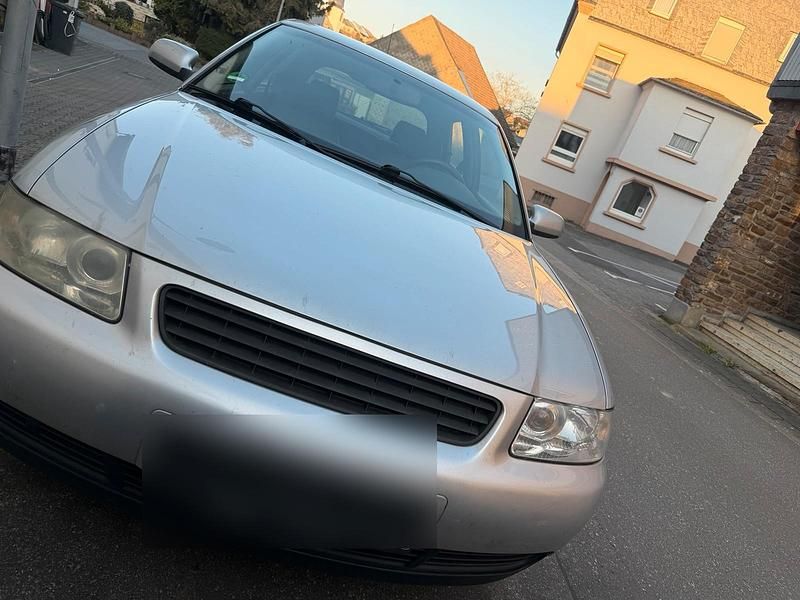 Gebraucht Audi A3 102 PS (75 kW) 2002 Silber Kleinwagen