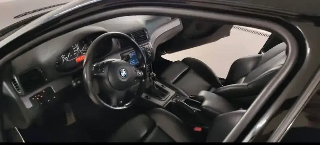 Gebraucht BMW 320 Performance 170 PS (125 kW) 2003 Schwarz Limousine
