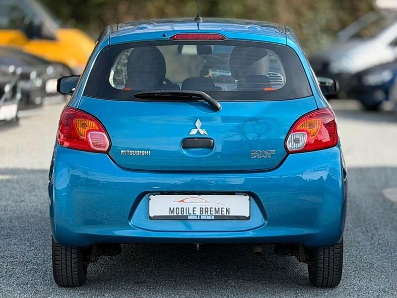 Gebraucht Mitsubishi Space Star Diamant Edition 71 PS (52 kW) 2016 Blau Kleinwagen