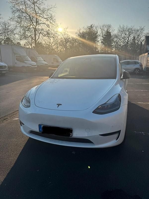 Gebraucht Tesla Model Y 378 kW (514 PS) 2022 Weiß SUV