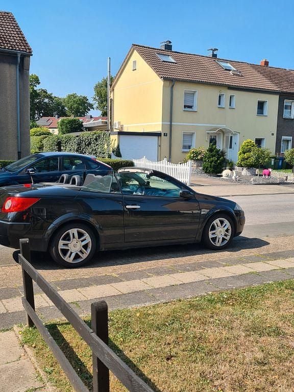 Gebraucht Renault Mégane Cabriolet Dynamique 131 PS (96 kW) 2006 Schwarz Cabrio