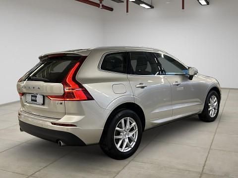 Gebraucht Volvo XC60 145 PS (106 kW) 2021 SUV