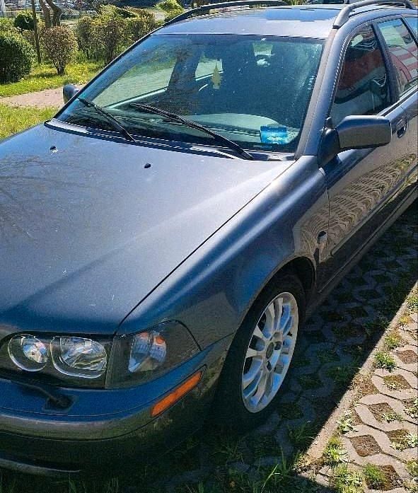Gebraucht Volvo V40 136 PS (100 kW) 2003 Schwarz Kombi