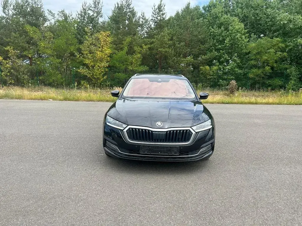 Gebraucht Skoda Octavia Ambition 150 PS (110 kW) 2021 Schwarz Kombi