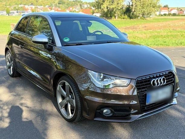 Gebraucht Audi A1 S-Line 185 PS (136 kW) 2012 Braun Kleinwagen