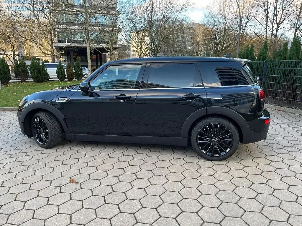 Gebraucht Mini Cooper Clubman Classic 136 PS (100 kW) 2023 Schwarz Kombi