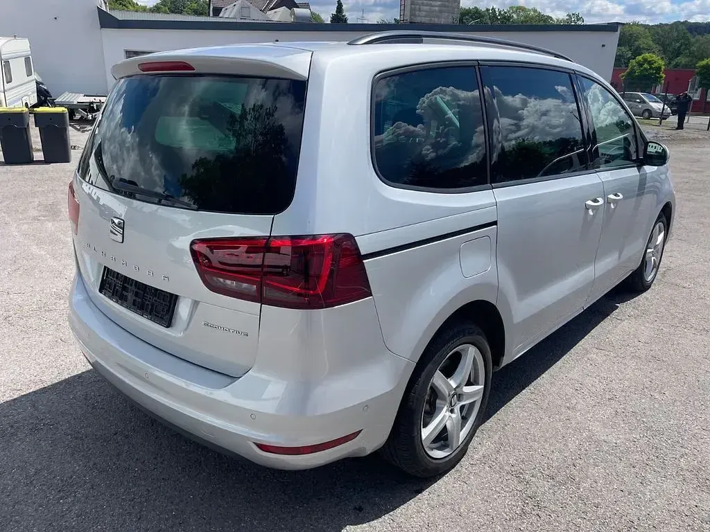 Gebraucht Seat Alhambra 150 PS (110 kW) 2017 Grau Van / Kleinbus