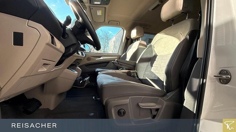Gebraucht VW Multivan 150 PS (110 kW) 2024 Weiß Van
