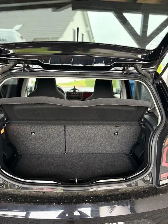 Brugt VW up! high up! 75 HK (55 kW) 2017 Sort Hatchback