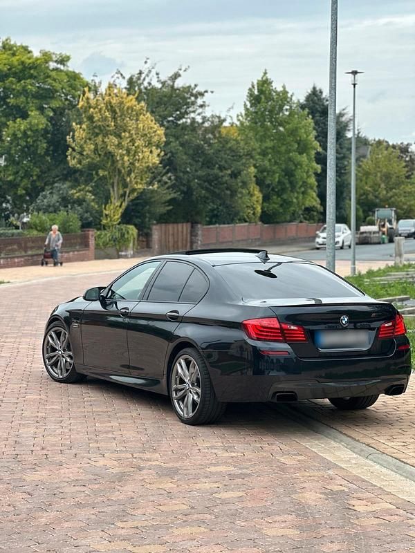 Gebraucht BMW M550 381 PS (280 kW) 2014 Schwarz Limousine