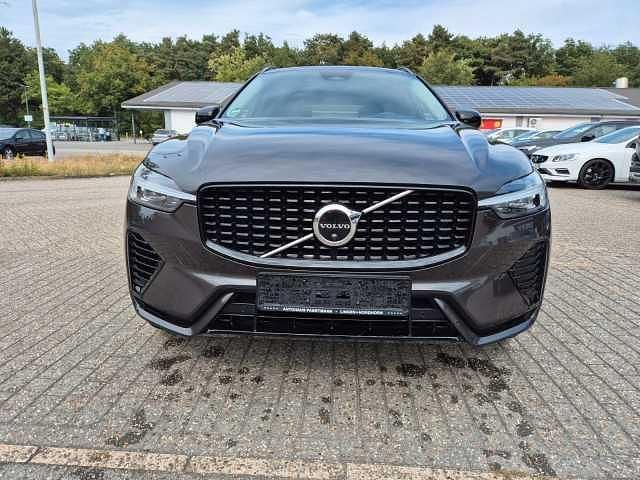 Second-hand Volvo XC60 Plus 398 CP (292 kW) 2022 Gri SUV