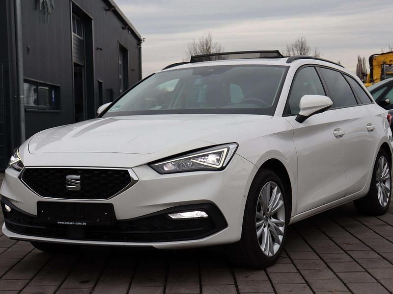 Weiß Gebraucht 2021 Seat Leon Kombi | 13.450 € (Fairer Preis) - Bild 1/4