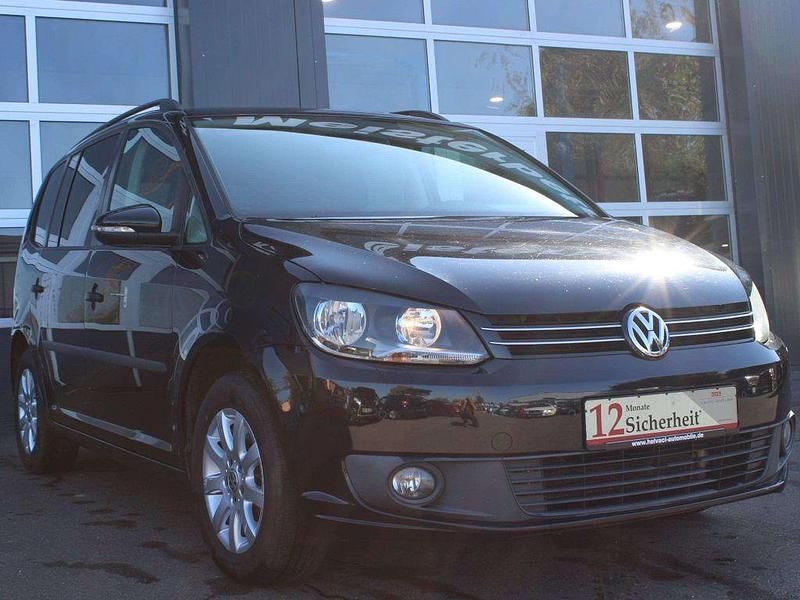 Gebraucht VW Touran Trendline 105 PS (77 kW) 2011 Schwarz Van / Kleinbus