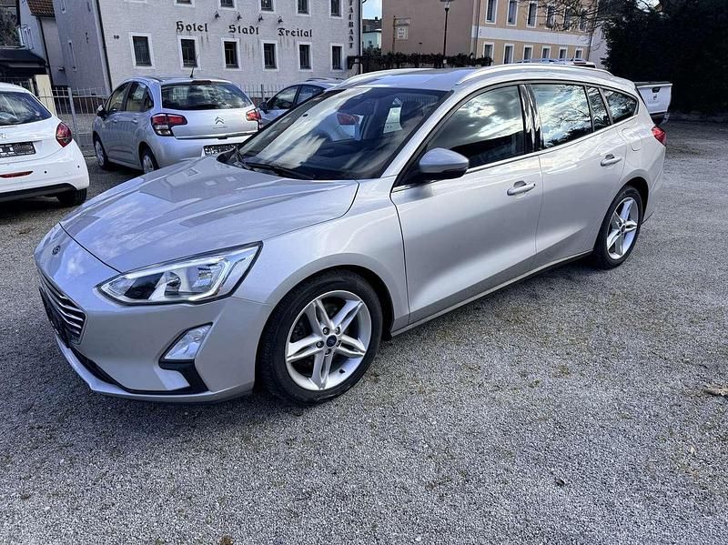 Gebraucht Ford Focus Titanium 150 PS (110 kW) 2019 Polarsilber metallic Kombi
