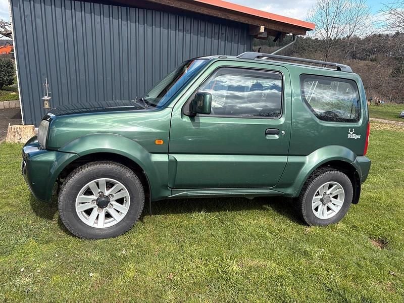 Gebraucht Suzuki Jimny 86 PS (63 kW) 2010 SUV