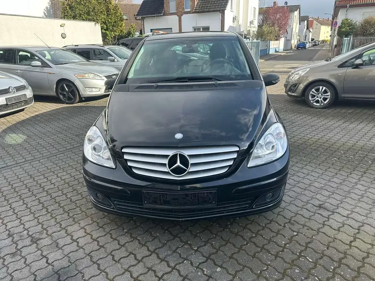 Używany Mercedes B170 116 KM (85 kW) 2007 Czarny Minivan
