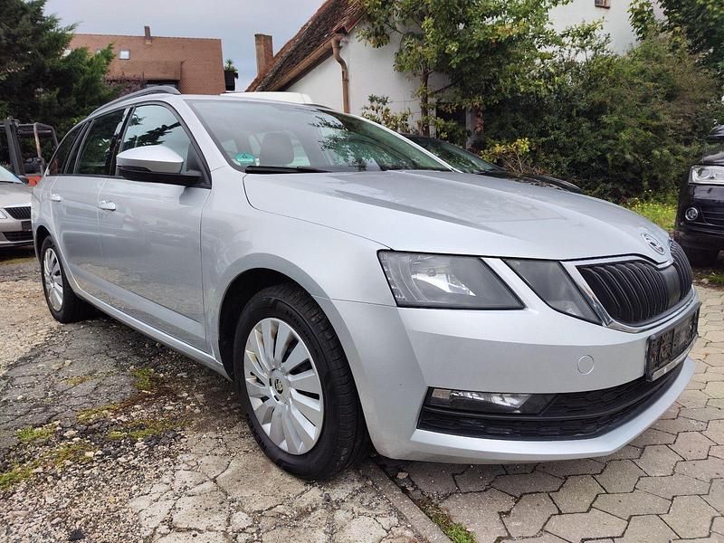 Gebraucht Skoda Octavia Ambition 116 PS (85 kW) 2017 Silber Kombi