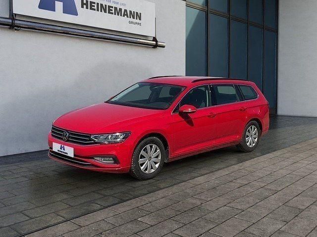 Tornadorot Gebraucht 2022 VW Passat Business Kombi | 19.950 € (Guter Preis) - Bild 1/4