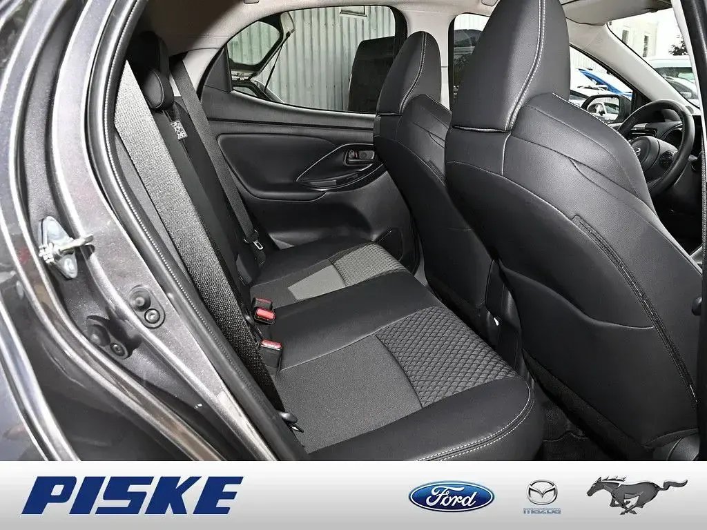 Gebraucht Mazda 2 116 PS (85 kW) 2023 Lead grey Kleinwagen