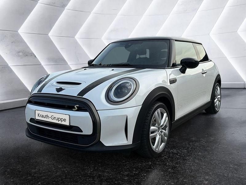 Gebraucht Mini Cooper SE 135 kW (184 PS) 2023 Weiß Kleinwagen