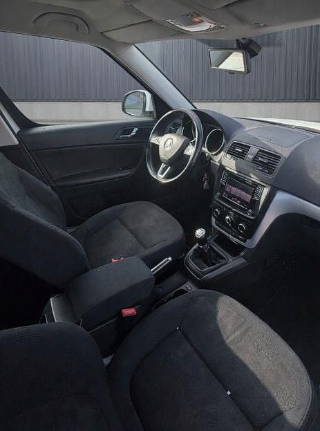 Gebraucht Skoda Yeti 105 PS (77 kW) 2015 Weiß SUV