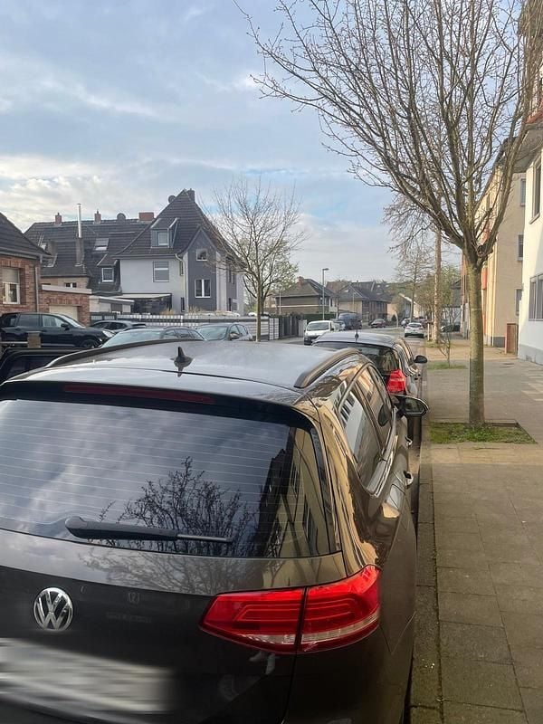 Gebraucht VW Passat 150 PS (110 kW) 2016 Braun Kombi