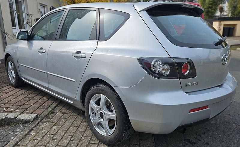 Gebraucht Mazda 3 Active 105 PS (77 kW) 2009 Silber Limousine